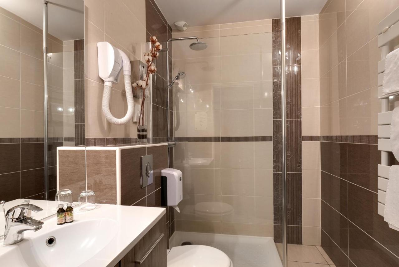 Hotel De France 3*
